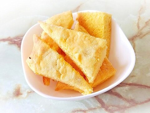 オイルもバターもなし!ほんのり甘いコーンブレッド♪